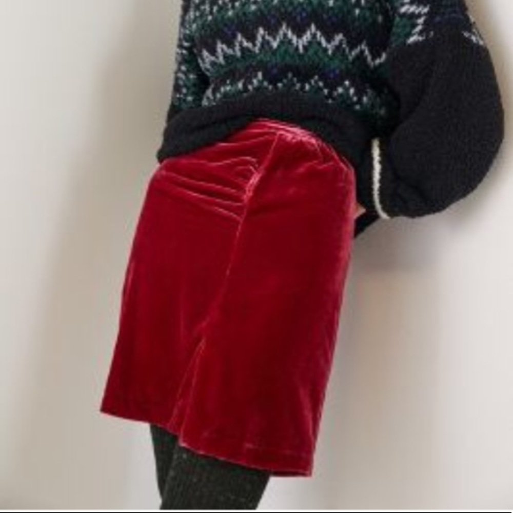 ANTHROPOLOGIE Connie Crushed Red Velvet Mini Skirt Ruched Side Slit - Picture 2 of 7